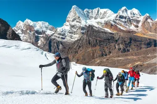 Peligros de la montaña en invierno y cómo prevenirlos