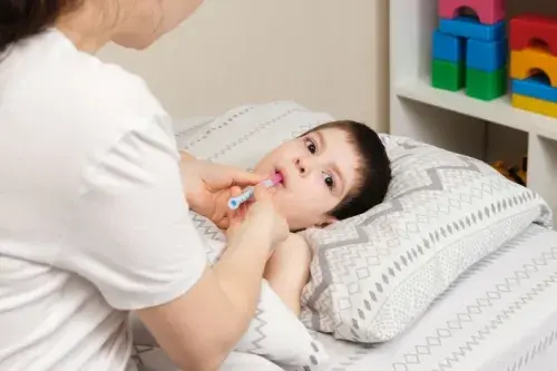 Manejo de la fiebre en niños: paracetamol vs ibuprofeno